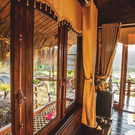 Nha Trong Ban - Homestay Mang Den Kon Von Kla Exteriör bild