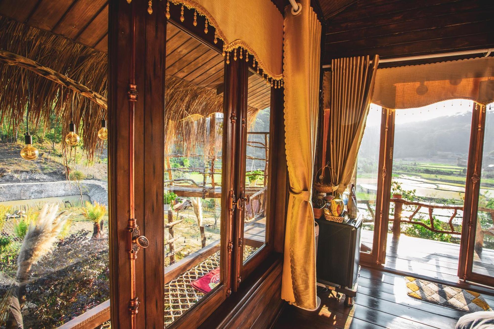 Nha Trong Ban - Homestay Mang Den Kon Von Kla Exteriör bild